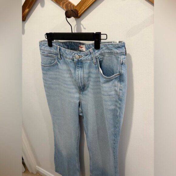 WRANGLER- HIGH RISE FIERCE FLARE JEANS - Woman’s 32/34 - Picture 5 of 10
